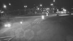 Křižovatka ulic Velká Dlážka a Polní