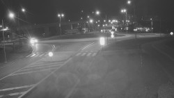 Křižovatka ulic Velká Dlážka a Polní