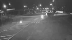 Křižovatka ulic Velká Dlážka a Polní