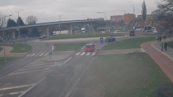 Křižovatka ulic Velká Dlážka a Polní