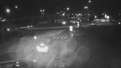 Křižovatka ulic Velká Dlážka a Polní