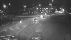 Křižovatka ulic Velká Dlážka a Polní