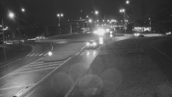 Křižovatka ulic Velká Dlážka a Polní