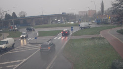 Křižovatka ulic Velká Dlážka a Polní