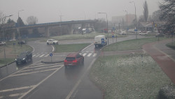 Křižovatka ulic Velká Dlážka a Polní