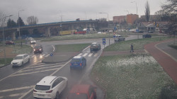 Křižovatka ulic Velká Dlážka a Polní