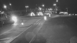 Křižovatka ulic Velká Dlážka a Polní