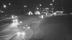 Křižovatka ulic Velká Dlážka a Polní