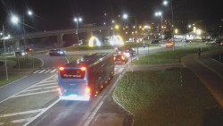 Křižovatka ulic Velká Dlážka a Polní