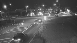 Křižovatka ulic Velká Dlážka a Polní