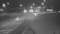 Křižovatka ulic Velká Dlážka a Polní