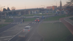 Křižovatka ulic Velká Dlážka a Polní