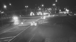 Křižovatka ulic Velká Dlážka a Polní