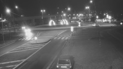 Křižovatka ulic Velká Dlážka a Polní