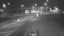 Křižovatka ulic Velká Dlážka a Polní