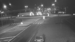 Křižovatka ulic Velká Dlážka a Polní