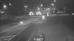 Křižovatka ulic Velká Dlážka a Polní