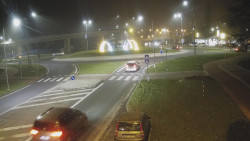 Křižovatka ulic Velká Dlážka a Polní