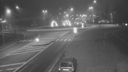 Křižovatka ulic Velká Dlážka a Polní