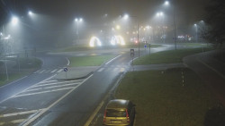 Křižovatka ulic Velká Dlážka a Polní