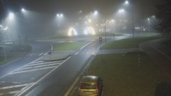 Křižovatka ulic Velká Dlážka a Polní