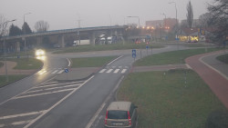 Křižovatka ulic Velká Dlážka a Polní