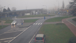 Křižovatka ulic Velká Dlážka a Polní