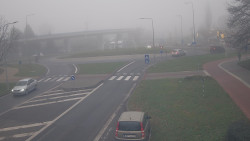 Křižovatka ulic Velká Dlážka a Polní