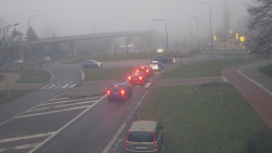 Křižovatka ulic Velká Dlážka a Polní