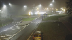 Křižovatka ulic Velká Dlážka a Polní