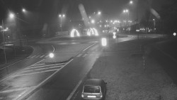 Křižovatka ulic Velká Dlážka a Polní