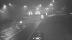 Křižovatka ulic Velká Dlážka a Polní