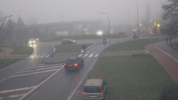 Křižovatka ulic Velká Dlážka a Polní