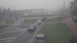 Křižovatka ulic Velká Dlážka a Polní