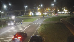 Křižovatka ulic Velká Dlážka a Polní