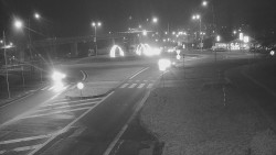 Křižovatka ulic Velká Dlážka a Polní