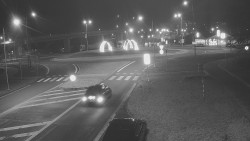 Křižovatka ulic Velká Dlážka a Polní