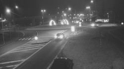 Křižovatka ulic Velká Dlážka a Polní