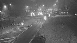 Křižovatka ulic Velká Dlážka a Polní