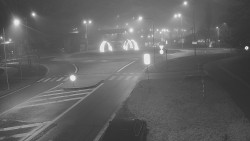 Křižovatka ulic Velká Dlážka a Polní