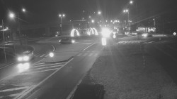 Křižovatka ulic Velká Dlážka a Polní