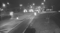 Křižovatka ulic Velká Dlážka a Polní