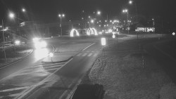 Křižovatka ulic Velká Dlážka a Polní