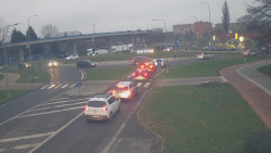 Křižovatka ulic Velká Dlážka a Polní