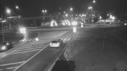 Křižovatka ulic Velká Dlážka a Polní