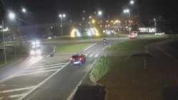 Křižovatka ulic Velká Dlážka a Polní