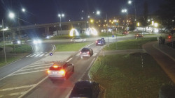 Křižovatka ulic Velká Dlážka a Polní