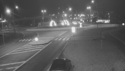 Křižovatka ulic Velká Dlážka a Polní