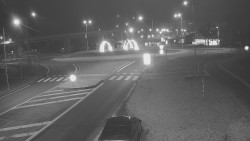 Křižovatka ulic Velká Dlážka a Polní