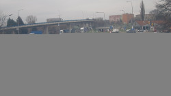 Křižovatka ulic Velká Dlážka a Polní